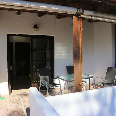 Oliaria Apartments Platanés Eksteriør bilde