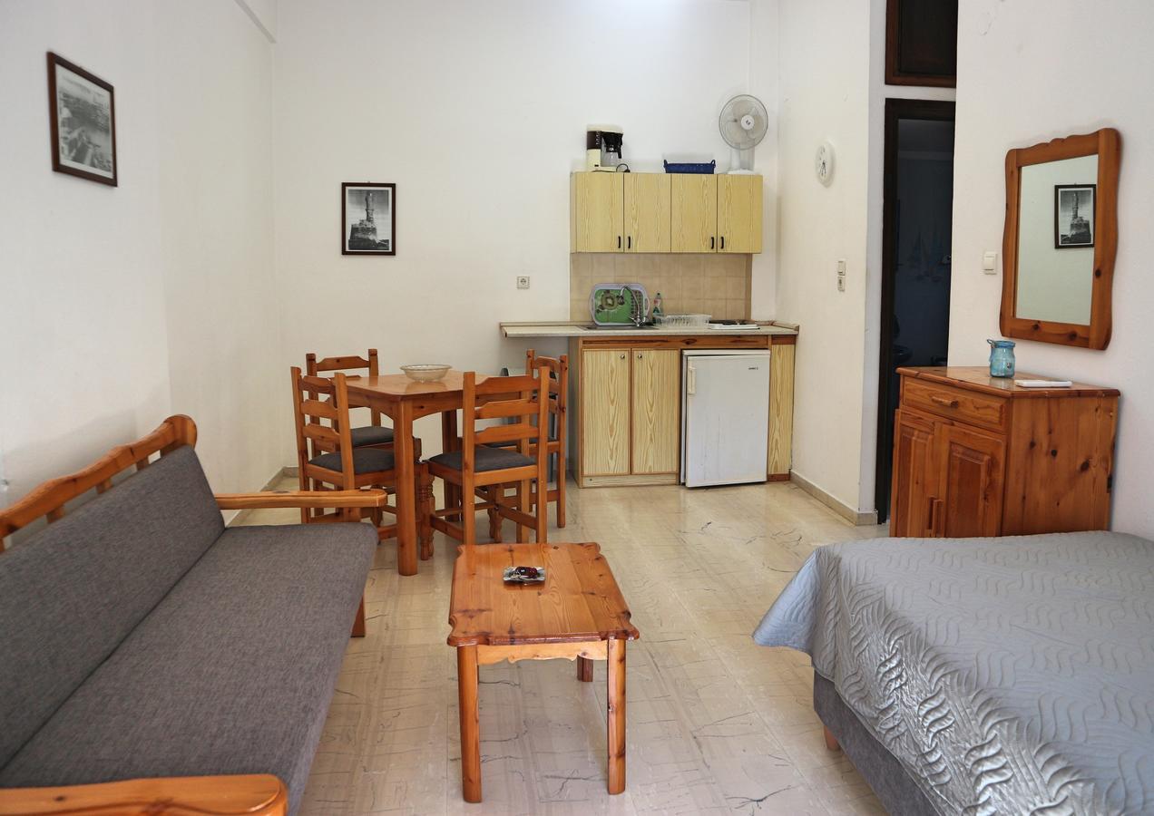 Oliaria Apartments Platanés Eksteriør bilde