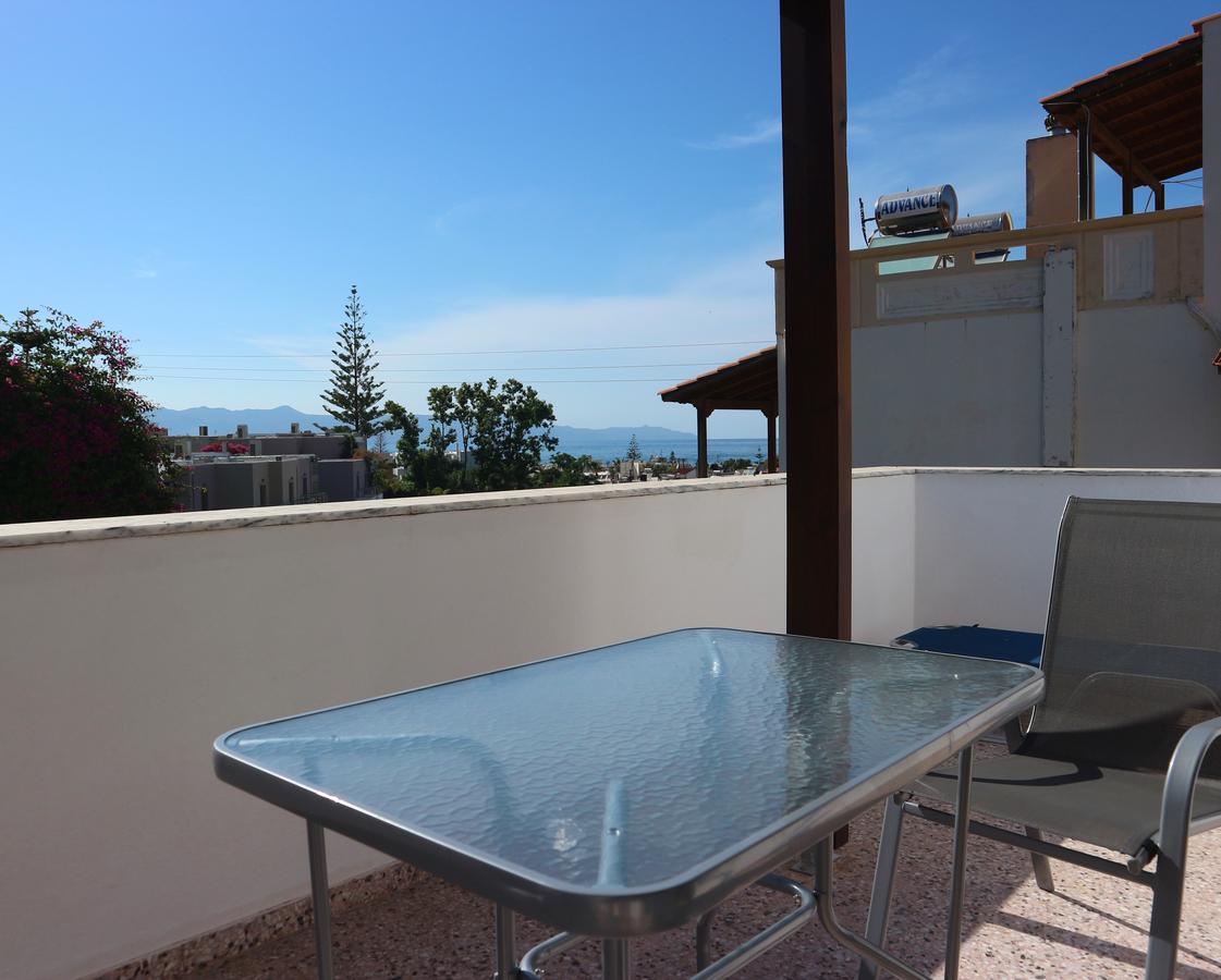 Oliaria Apartments Platanés Eksteriør bilde