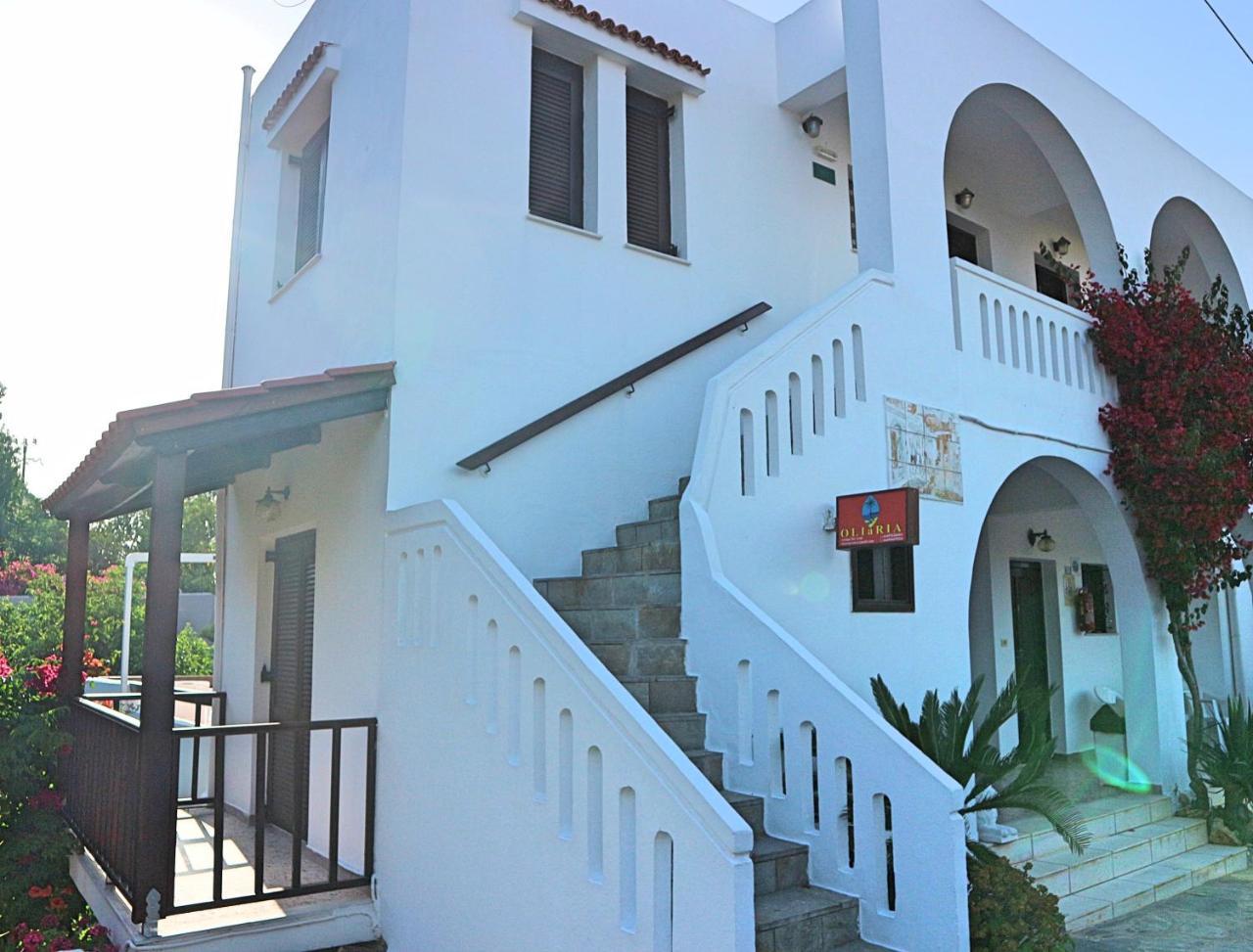 Oliaria Apartments Platanés Eksteriør bilde